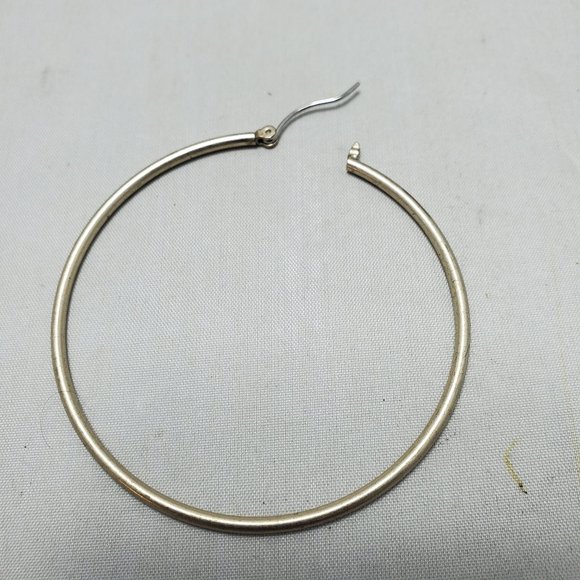 MYSTIQUE gold hoop earring - Picture 2 of 3